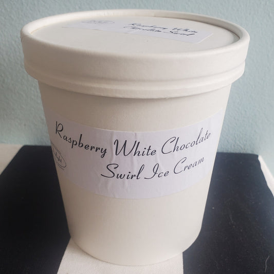Tourbillon de chocolat blanc aux framboises